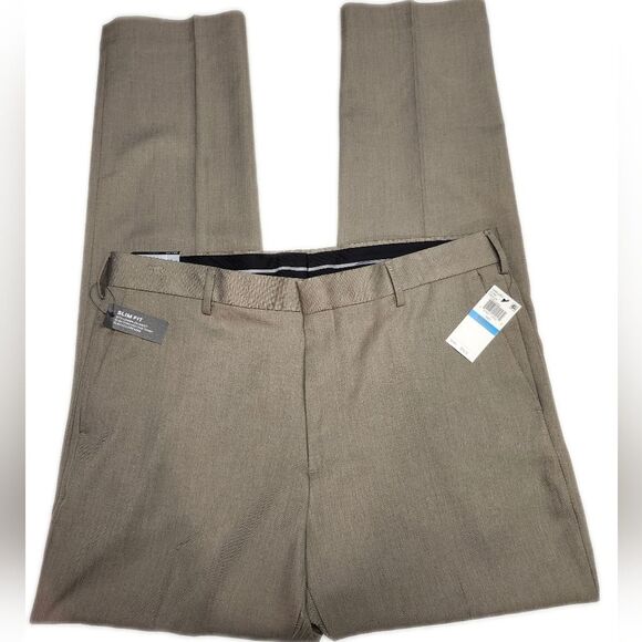 Van Heusen NWT Traveler Slim Fit taupe men's dress pants, 36x34 - Picture 2 of 10